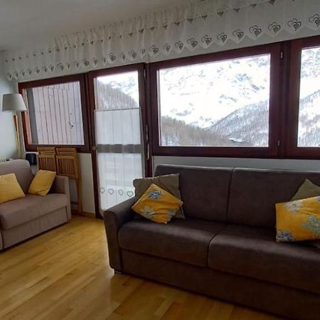 Apartamento Complesso “I Dadi” Breuil-Cervinia Exterior foto