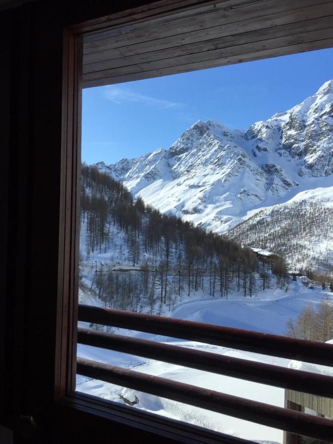 Apartamento Complesso “I Dadi” Breuil-Cervinia Exterior foto