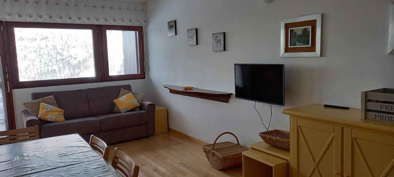 Apartamento Complesso “I Dadi” Breuil-Cervinia Exterior foto